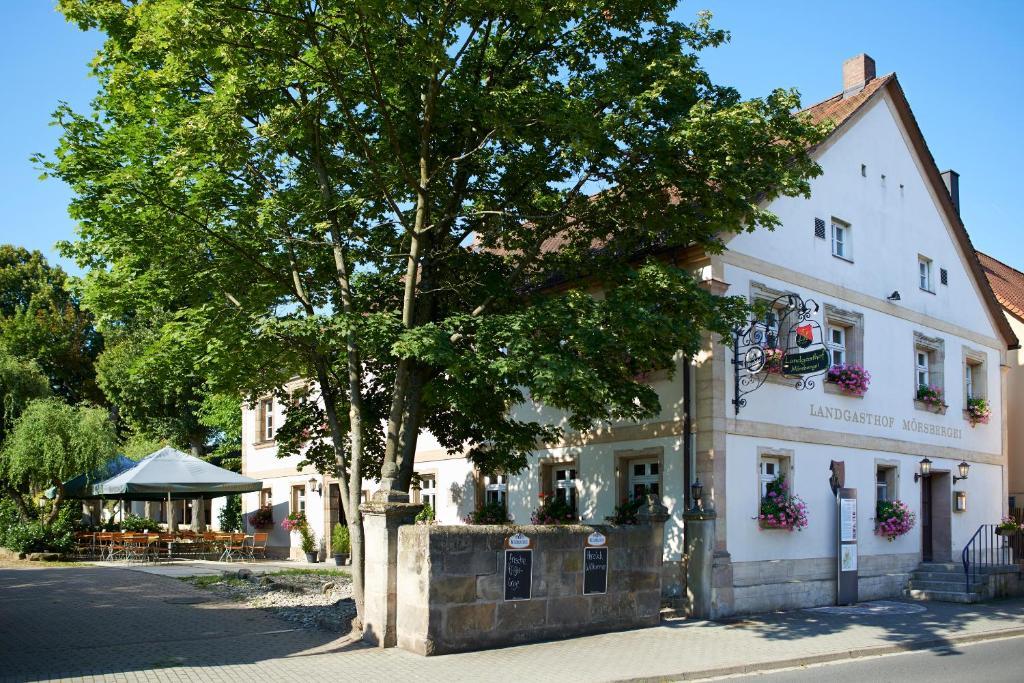 Landgasthof Morsbergei Hotel Bubenreuth ภายนอก รูปภาพ